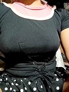 LenaLy2k online show from 12/19/25, 12:28