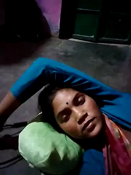 Jooli cuty online show from 03/09/26, 05:06