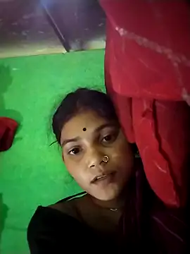 Jooli cuty online show from 04/09/26, 06:13