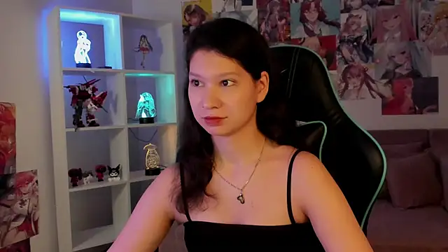 SaraDenars online show from 11/12/25, 05:52