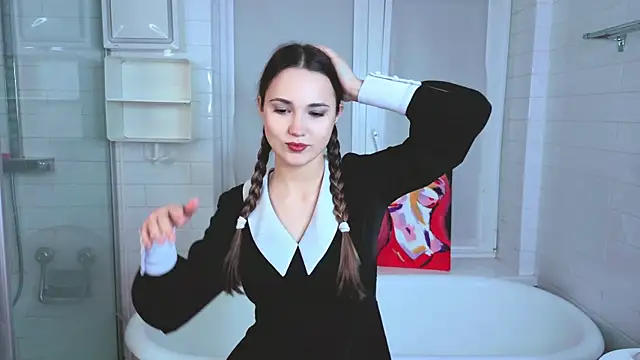 LeenaPuita online show from 11/20/25, 04:07