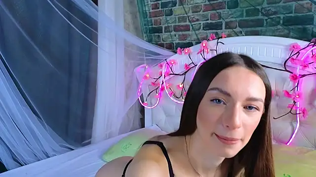 Snapshot of TaraWheeler chatting on 02/24/26, 08:12 TaraWheeler online show from 02/24/26, 08:12