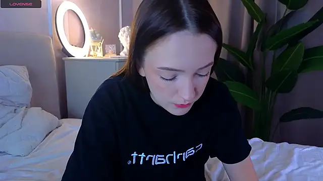 Snapshot of FrancesMason chatting on 02/26/26, 06:34 FrancesMason online show from 02/26/26, 06:34