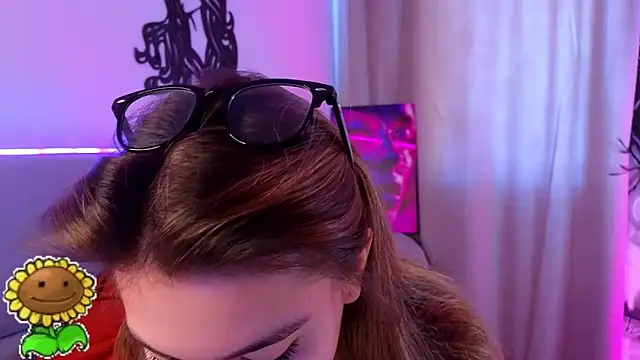 Snapshot of MargieDavidson chatting on 02/24/26, 08:34 MargieDavidson online show from 02/24/26, 08:34