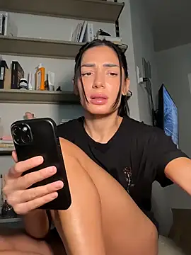 VickyM99 online show from 02/24/26, 10:46