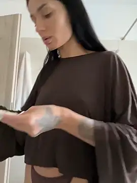 VickyM99 online show from 04/19/26, 09:08