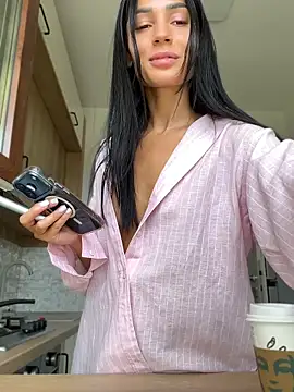 Snapshot of VickyM99 chatting on 06/20/26, 11:46 VickyM99 online show from 06/20/26, 11:46
