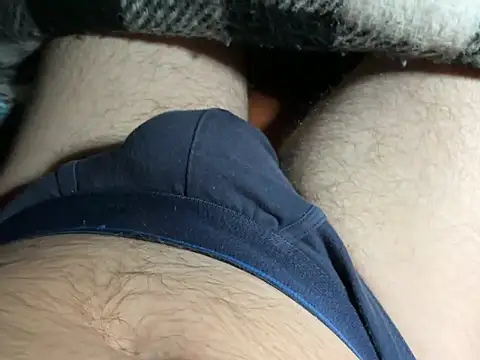 Snapshot of HairySamm chatting on 12/21/25, 09:44 HairySamm online show from 12/21/25, 09:44