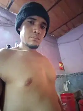 Snapshot of MrRichardWT_2001ATD chatting on 11/07/25, 08:20 MrRichardWT 2001ATD online show from 11/07/25, 08:20