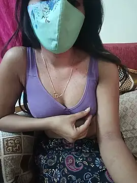 Snapshot of Tamil_White_Rose chatting on 07/19/26, 10:02 Tamil White Rose online show from 07/19/26, 10:02