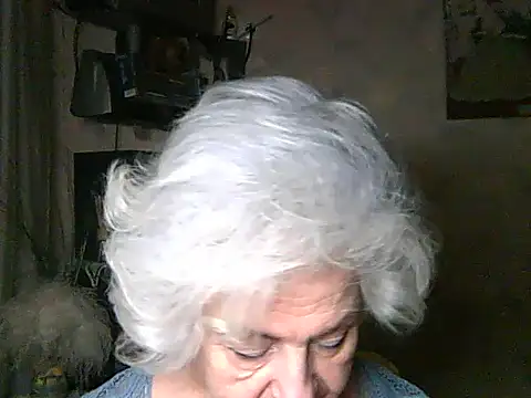 ValeriaKroww online show from 12/13/25, 08:14