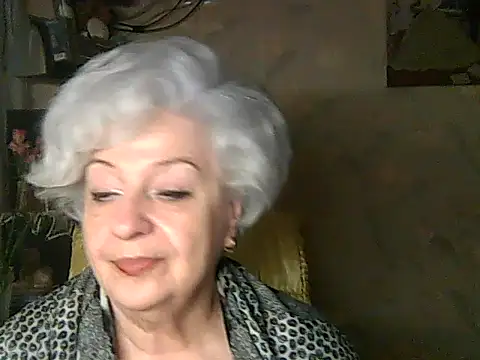 ValeriaKroww online show from 04/24/26, 04:37