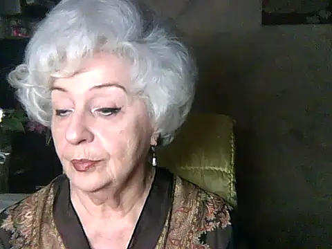 Snapshot of ValeriaKroww chatting on 06/16/26, 06:10 ValeriaKroww online show from 06/16/26, 06:10