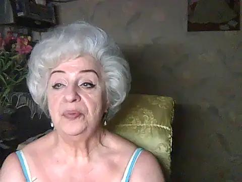 Snapshot of ValeriaKroww chatting on 06/23/26, 07:56 ValeriaKroww online show from 06/23/26, 07:56