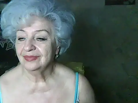 Snapshot of ValeriaKroww chatting on 07/18/26, 05:44 ValeriaKroww online show from 07/18/26, 05:44
