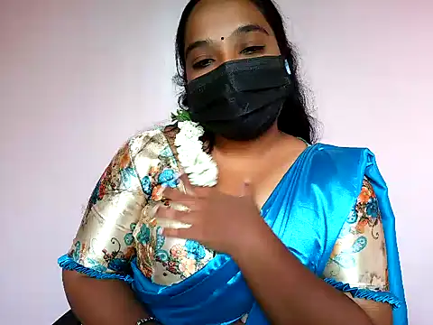 Mathi cam online show from 06/19/26, 04:50