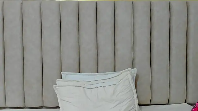 Snapshot of Lilith_Aliany_ chatting on 11/04/25, 12:04 Lilith Aliany online show from 11/04/25, 12:04