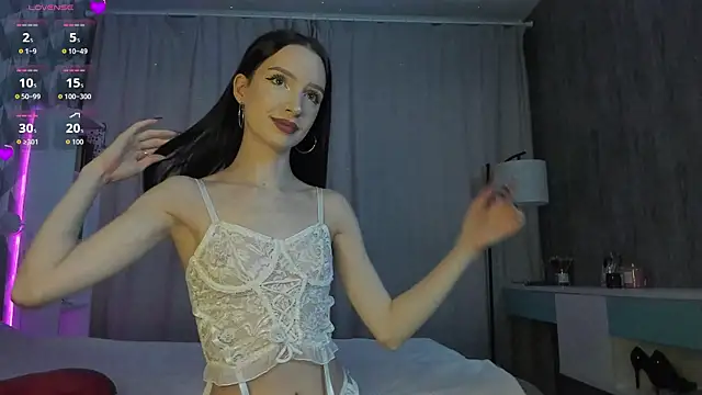 Snapshot of luna_sexy0 chatting on 11/10/25, 02:27 luna sexy0 online show from 11/10/25, 02:27