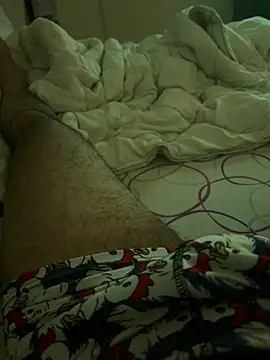 Snapshot of Parisien9375 chatting on 11/03/25, 08:32 Parisien9375 online show from 11/03/25, 08:32