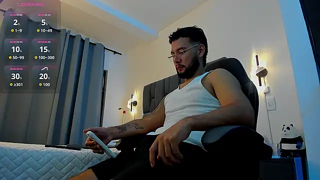 noah corvelle online show from 11/21/25, 04:11