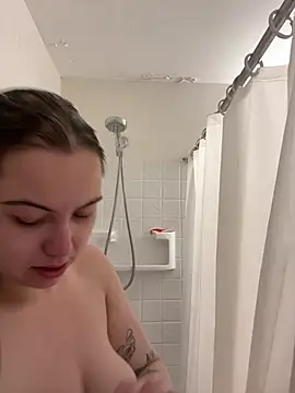 FreakyDreama online show from 04/19/26, 05:23