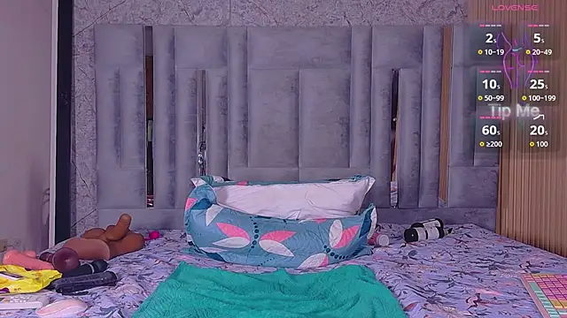 missfoster online show from 04/09/26, 06:19