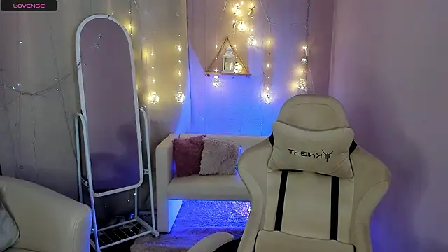 Hanako Rey online show from 02/04/26, 05:24