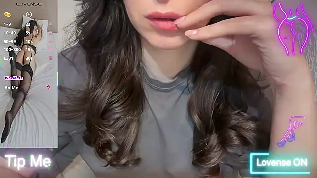PLAYMATE6373 online show from 04/29/26, 12:05