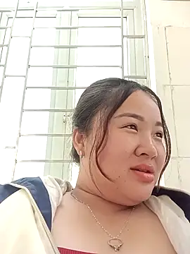 Bee-bgolden online show from 11/14/25, 12:31