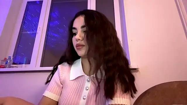 Priscillla Cute online show from 11/19/25, 04:07