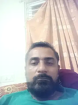 RubyEntity online show from 11/11/25, 07:03