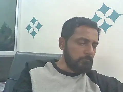 RubyEntity online show from 11/14/25, 09:30