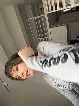 Lissssssa online show from 04/23/26, 02:08