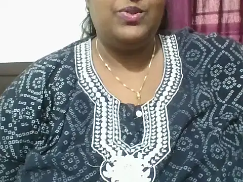hootypriya online show from 02/23/26, 12:24