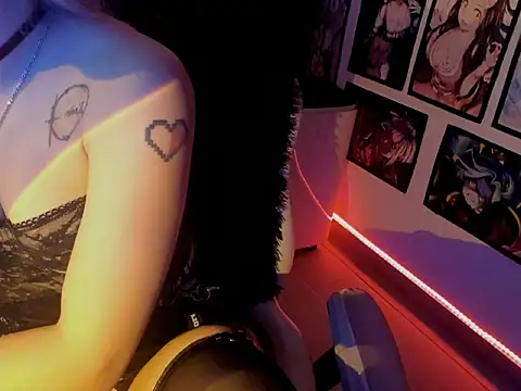 LilithMyers online show from 12/02/25, 04:40