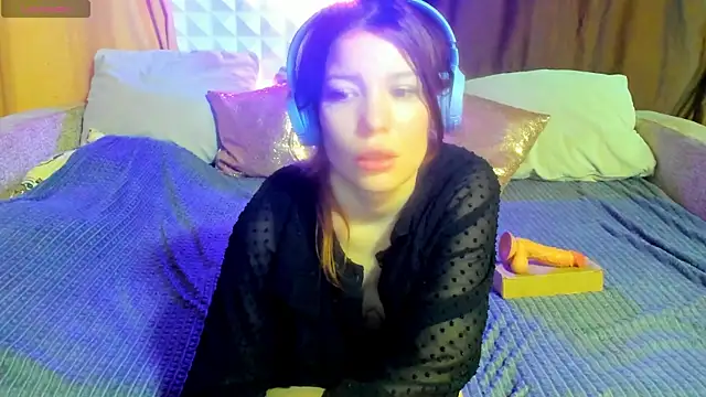 Eva purrr  online show from 04/21/26, 02:51