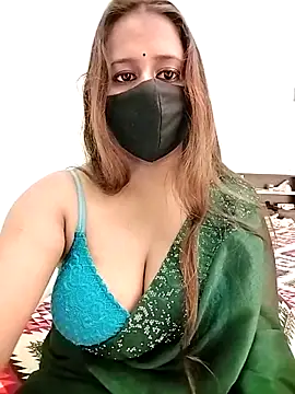 LoveLy-Soneya online show from 11/13/25, 04:06