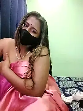 LoveLy-Soneya online show from 04/08/26, 08:25