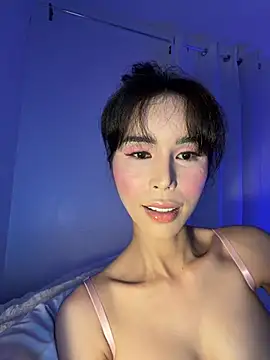 miss ditey09 online show from 04/16/26, 09:39