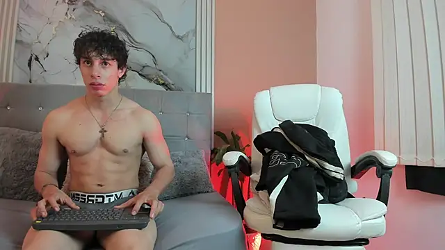 chris evans27 online show from 02/21/26, 01:28