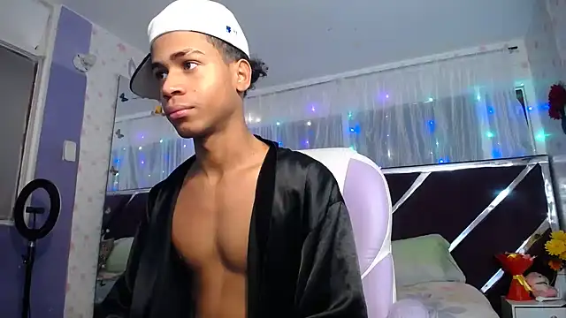 Santy bigcock 01 online show from 06/15/26, 06:54
