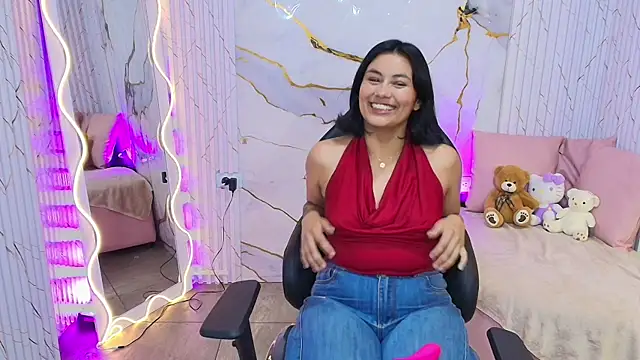 PEACHY TAY online show from 07/26/26, 11:50