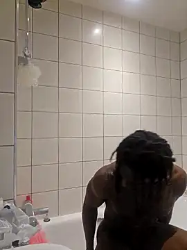 sweet juicem online show from 11/10/25, 01:21