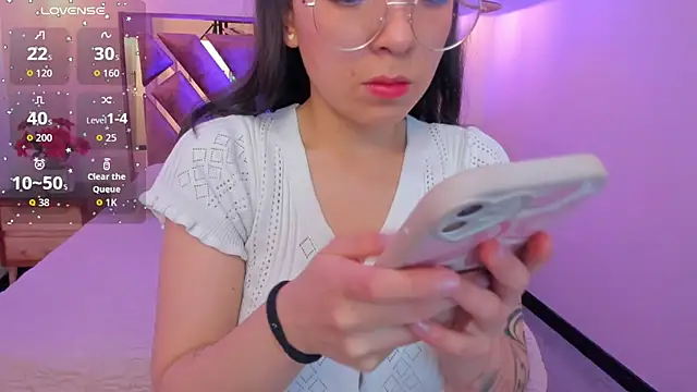 Kittyy patitas suaves online show from 11/19/25, 10:37