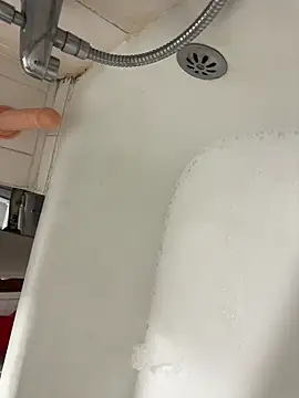 mihneaxxx online show from 11/23/25, 09:14