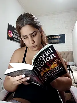 nahiarabiel33 online show from 03/27/26, 05:56