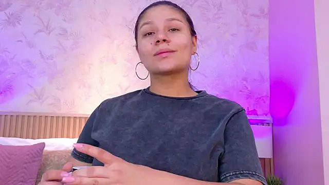 ValeriaMonet online show from 04/03/26, 12:25