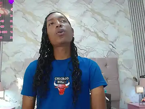 MiaCoock online show from 01/14/26, 02:23