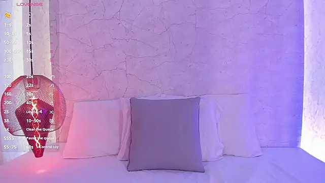 Snapshot of alahia_rosse chatting on 12/05/25, 08:38 alahia rosse online show from 12/05/25, 08:38