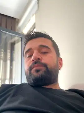 NiktirGit31 online show from 11/05/25, 10:37